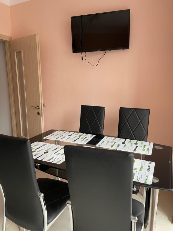 Apartament Emaia Apartment เดวิน ภายนอก รูปภาพ