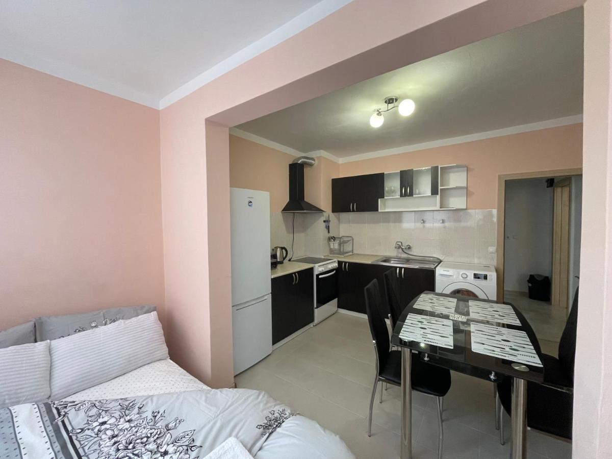Apartament Emaia Apartment เดวิน ภายนอก รูปภาพ